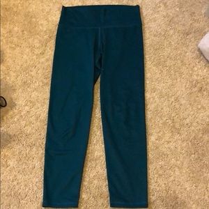 Teal fabletics leggings